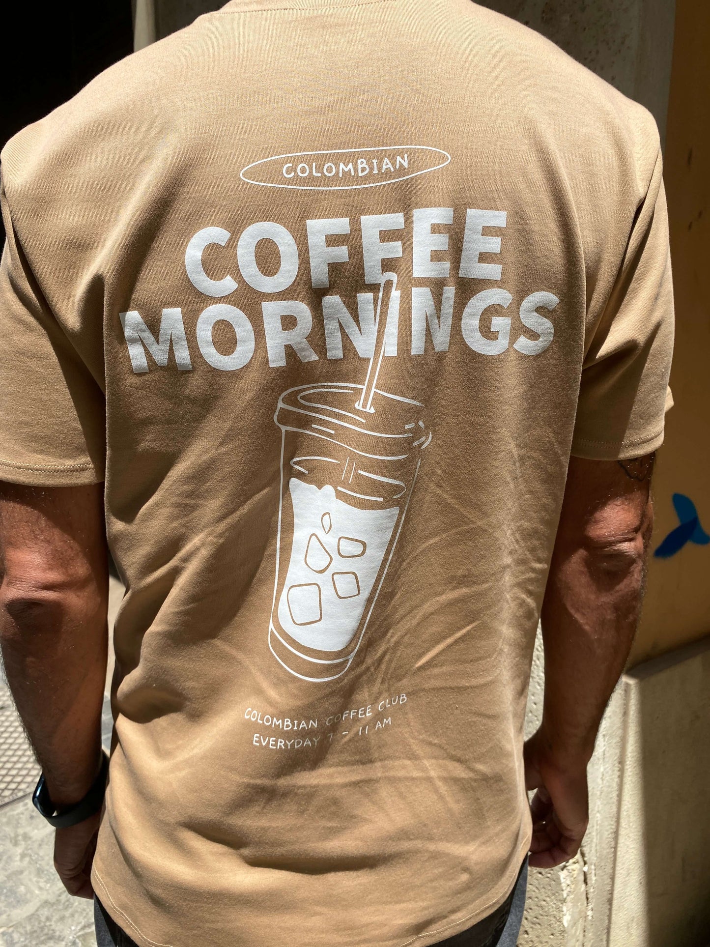 Camiseta manga corta Coffee Mornings