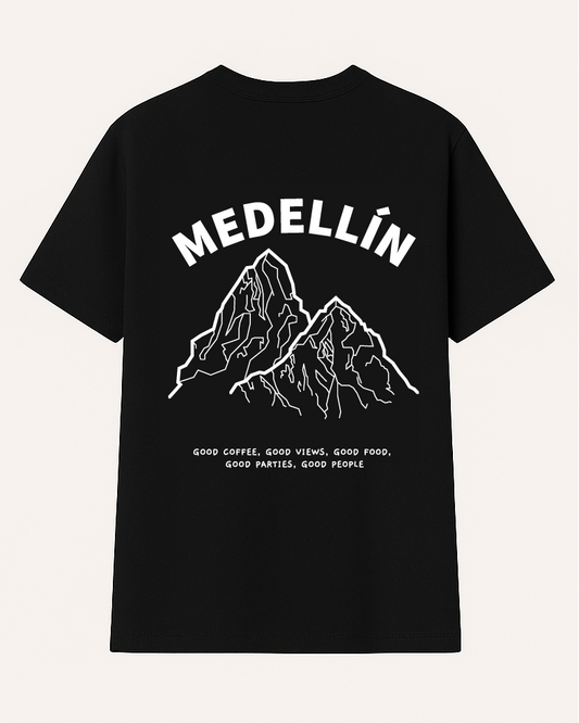 Camiseta Negra Medellín - Regular Fit