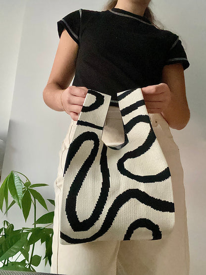 Bolso Tejido - Curvas Blanco y Negro